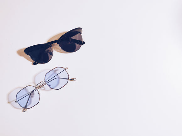 Frames on White. Photo by Dids from Pexels